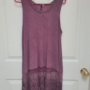 Kaktus Plum Top with Lace Detail